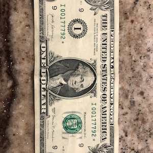 Rare star note dollar bill