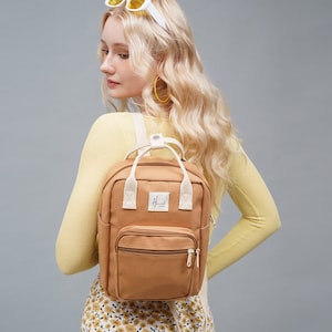 Mini sac à dos en toile Aki, sac à dos pour femme, cadeau pour ados, cadeau d'anniversaire, sac à dos de voyage, sac à dos de week-end, cadeau pour elle, cadeau d'anniversaire