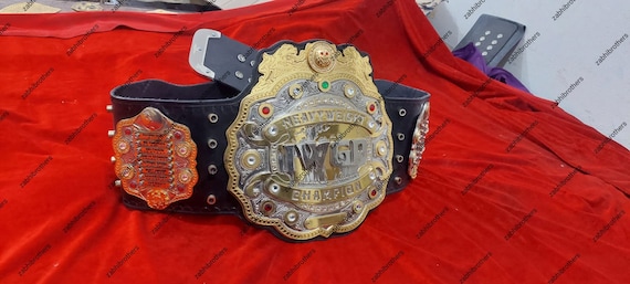IWGP Heavyweight Wrestling Championship Belt: 24k Gold Plated, Leather Strap
