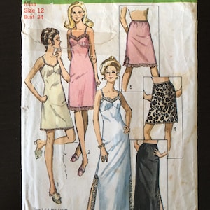 70&#39;s Vintage Simplicity 9115 Lingerie Slip Dress Half Slip Nightgown, Negligee Sewing Pattern, Cut Size 12, 34&quot; Bust