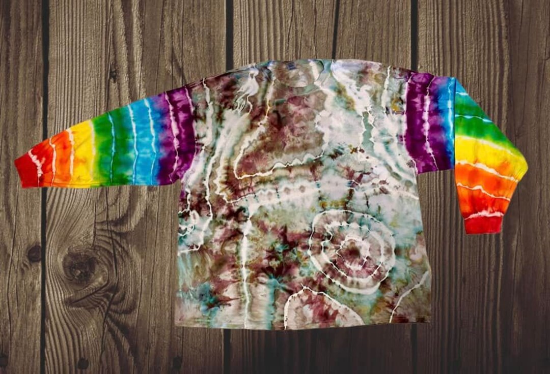 2t tie dye shirt