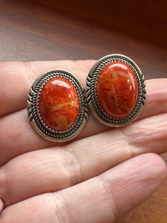 Vintage Navajo stud earrings, sponge coral - image 3