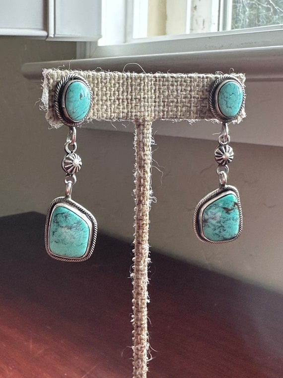 Beautiful sterling silver & Turquoise earrings, v… - image 9