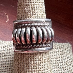 Vintage Navajo sterling silver ring, Unisex, in Tahe style, size 8.75