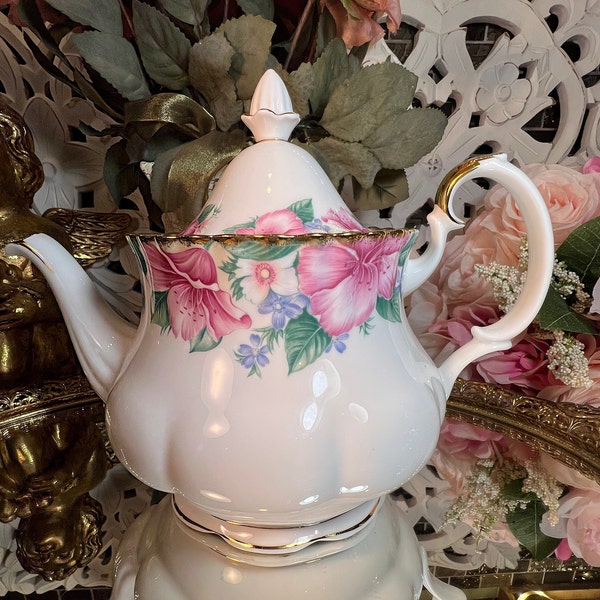 Royal Albert Lydia Teapot ~ English Teapot ~ Bone China Lydia Royal Albert Teapot