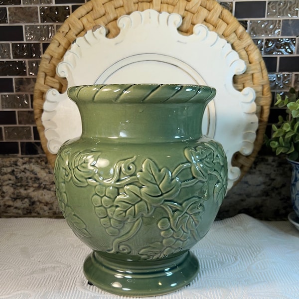 Mosley Potteries Majolica Planter Bowl ~ Green Ceramic Planter Vase with Grapes & Vines ~ Vintage Ceramic Urn Vase