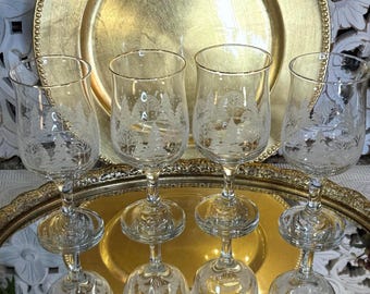 Vintage Libbey Christmas Glasses - Snowy Winter Scene - Set of 4 or 6