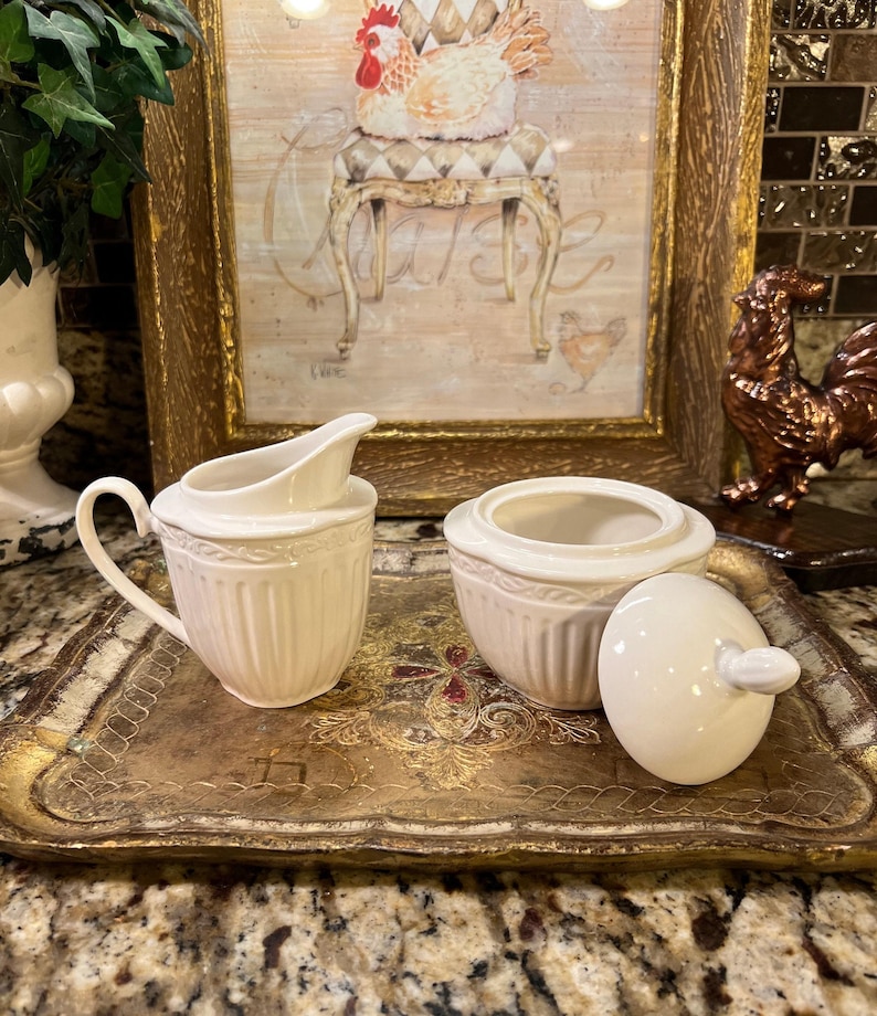Mikasa Italian Countryside Sugar and Creamer - Thumbnail 3