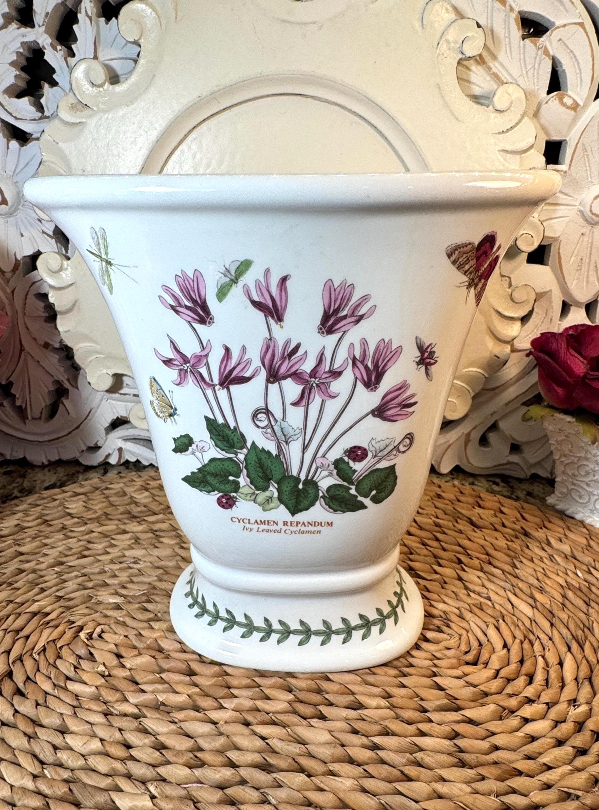 Oval Versailles Vase Botanic Garden by Portmeirion ~ Botanical