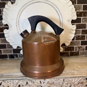 Rustic Copper Tea Kettle ~ Primitive Copper Kettle ~ Primitive Copper Decor ~ Copper Pot