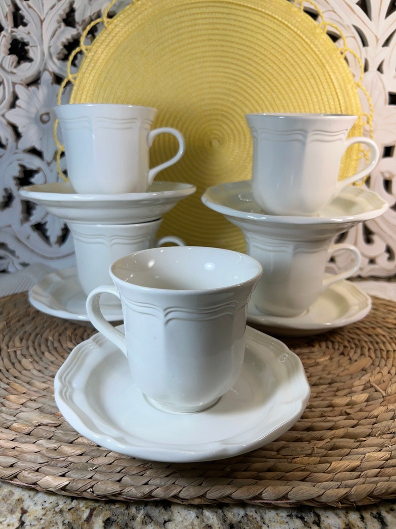 Mikasa French Countryside Coffee Mugs & Saucers - Thumbnail 4
