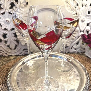 Cornet Barcelona Wine Glasses - Etsy
