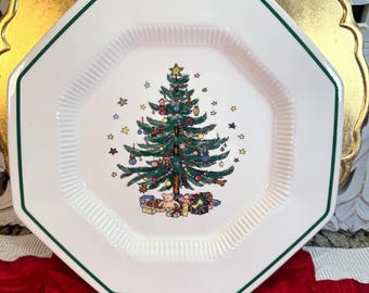Set of 2 Nikko Christmastime Plates ~ Vintage Nikko Christmas Holiday Dinnerware ~ Japan