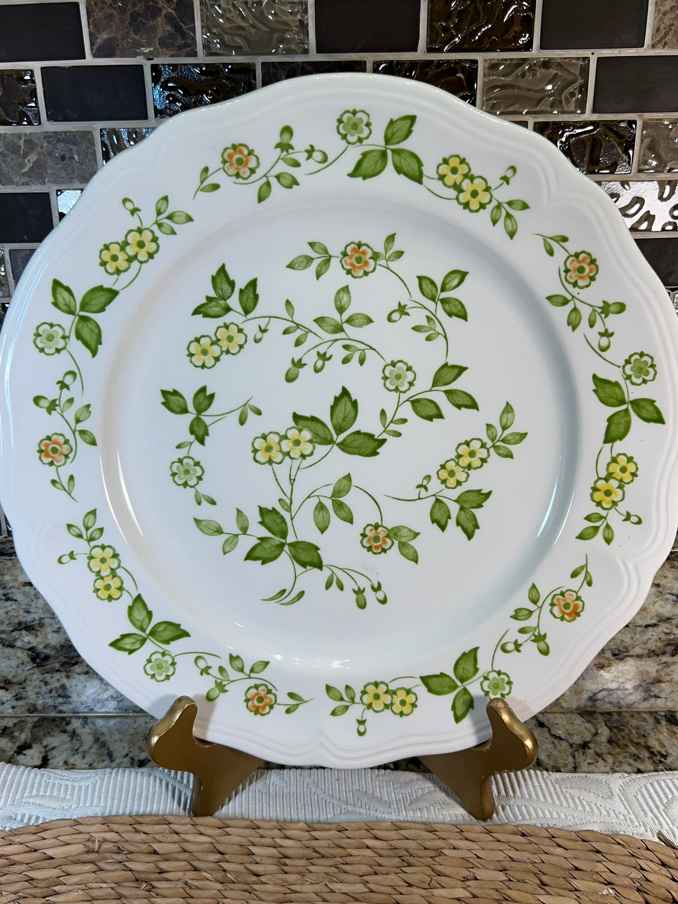 antique mini plate ୨୧ 小さな花柄 プレート グリーン