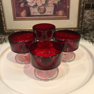 Cristal D&#39;Arques-Durand Cavalier Ruby Champagne Sherbet Glasses ~ Set of 4 ~ Christmas Glassware