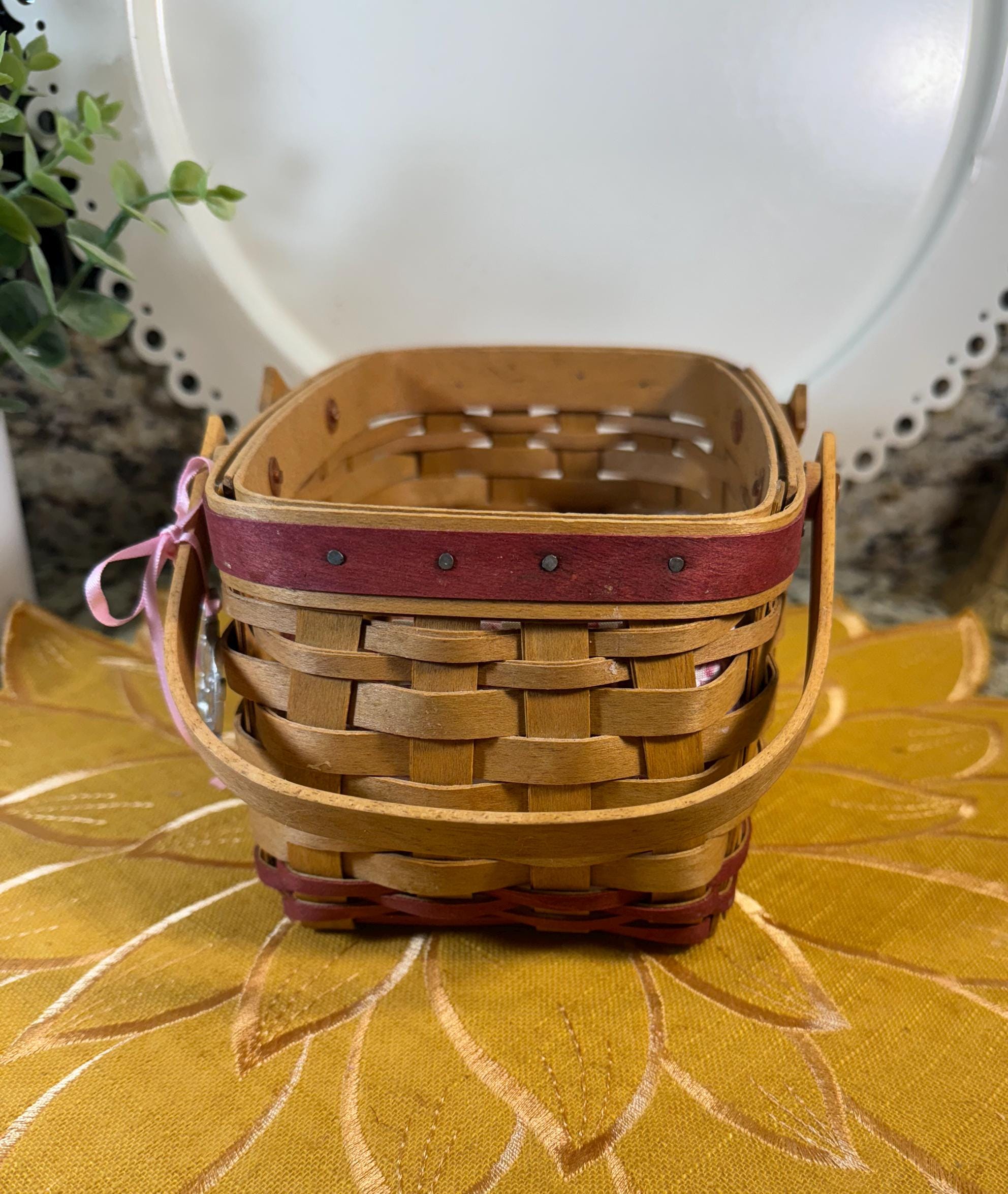 Woven Memories Longaberger Basket, Longaberger ~ Basket With Woven Memories Longaberger Basket, Longaberger ~ Basket With