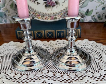 Doehler-Jarvis Corp Silver Tone Diecast Chromeware Candlestick Holders