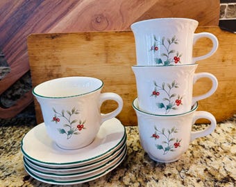 Pfaltzgraff Winterberry Coffee Cups & Saucers ~ Set of 4 ~ Winter Holly and Berries Coffee Mugs/Cups with matching Saucers