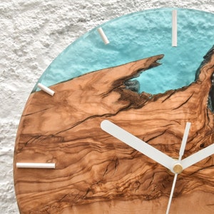 Wood & resin modern wall clock, Rustic wall clock, Farmhouse Home decor, Olive Wood wall decor, Housewarming gift first home, Gift for dad image 7