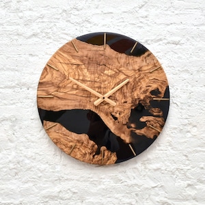 Wood & resin wall clock, Unique wall clock, Rustic clock, Epoxy resin wood, Modern home decor, Housewarming gift, Wedding gift, Black clock