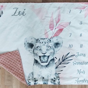 Couverture Tapis étapes pour évolution de bébé personnalisable Lionceau Rose