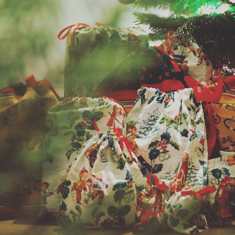 Sacs cadeaux Pochons de Noël en tissu Zéro Déchet image 1