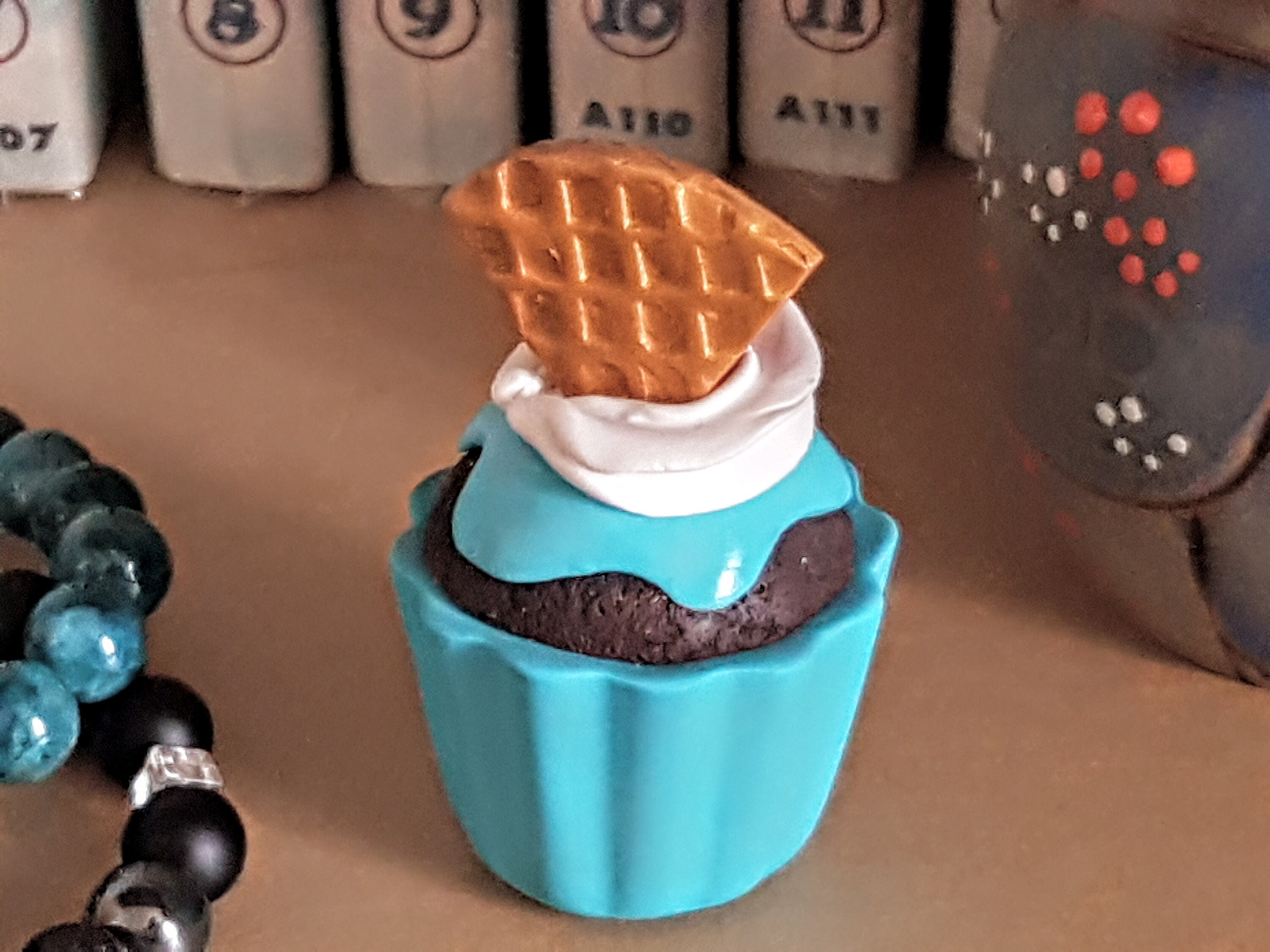 Cupcake en Pâte Fimo - Objet de Décoration