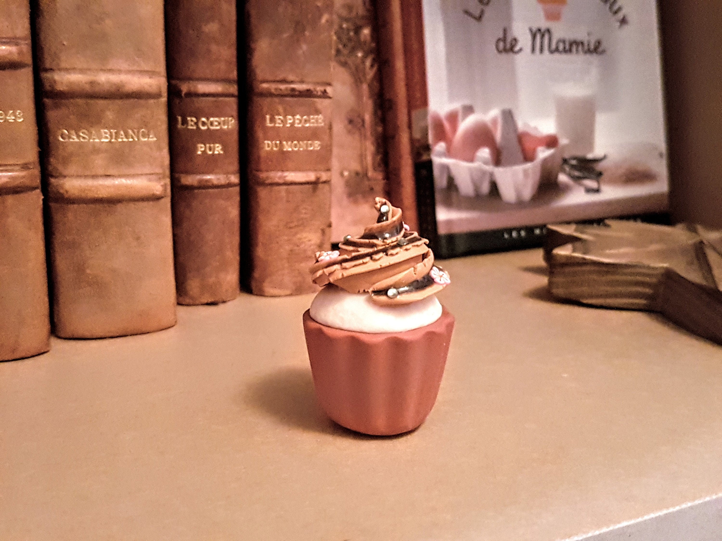 Cupcake en Pâte Fimo - Objet de Décoration