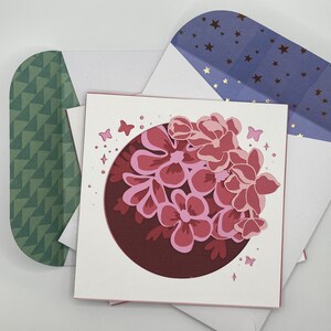 Cartão de flores em camadas