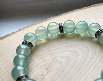 Gemstone Green Aventurine, 8mm, Stretch Bracelet, Unisex Bracelet with stainless steel spacers, Healing Crystal Bracelet