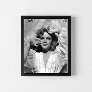Judy Garland Photo Print, Classic Hollywood, Black and White Photo, Vintage Print, Photography Prints, Old Hollywood Photo, Unframed