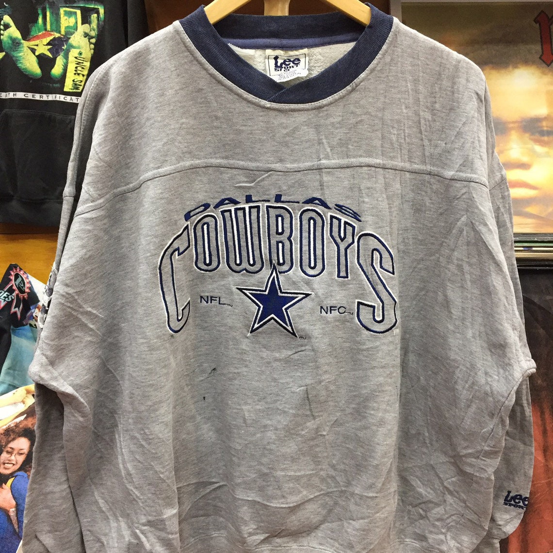 white dallas cowboys sweater