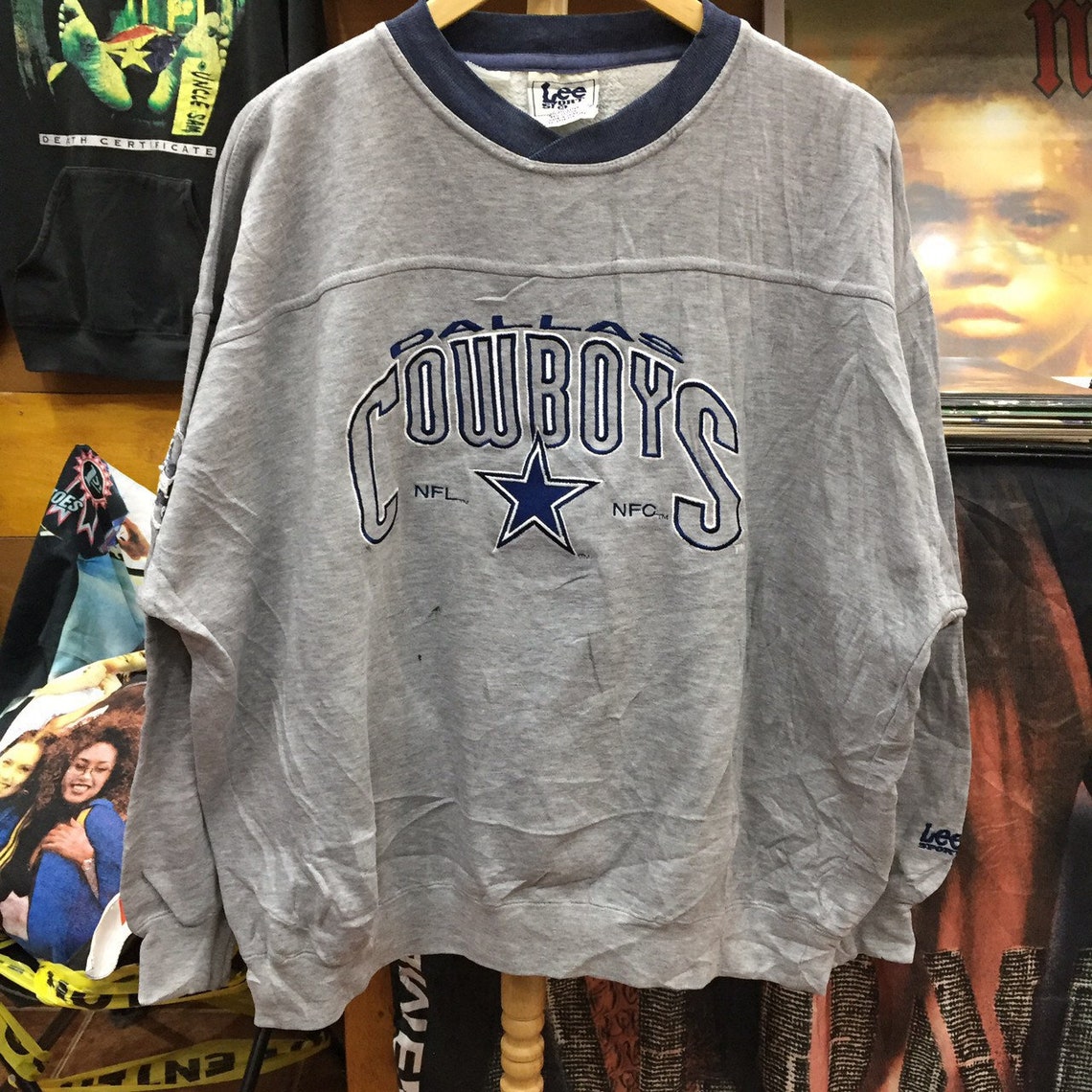 white dallas cowboys sweater