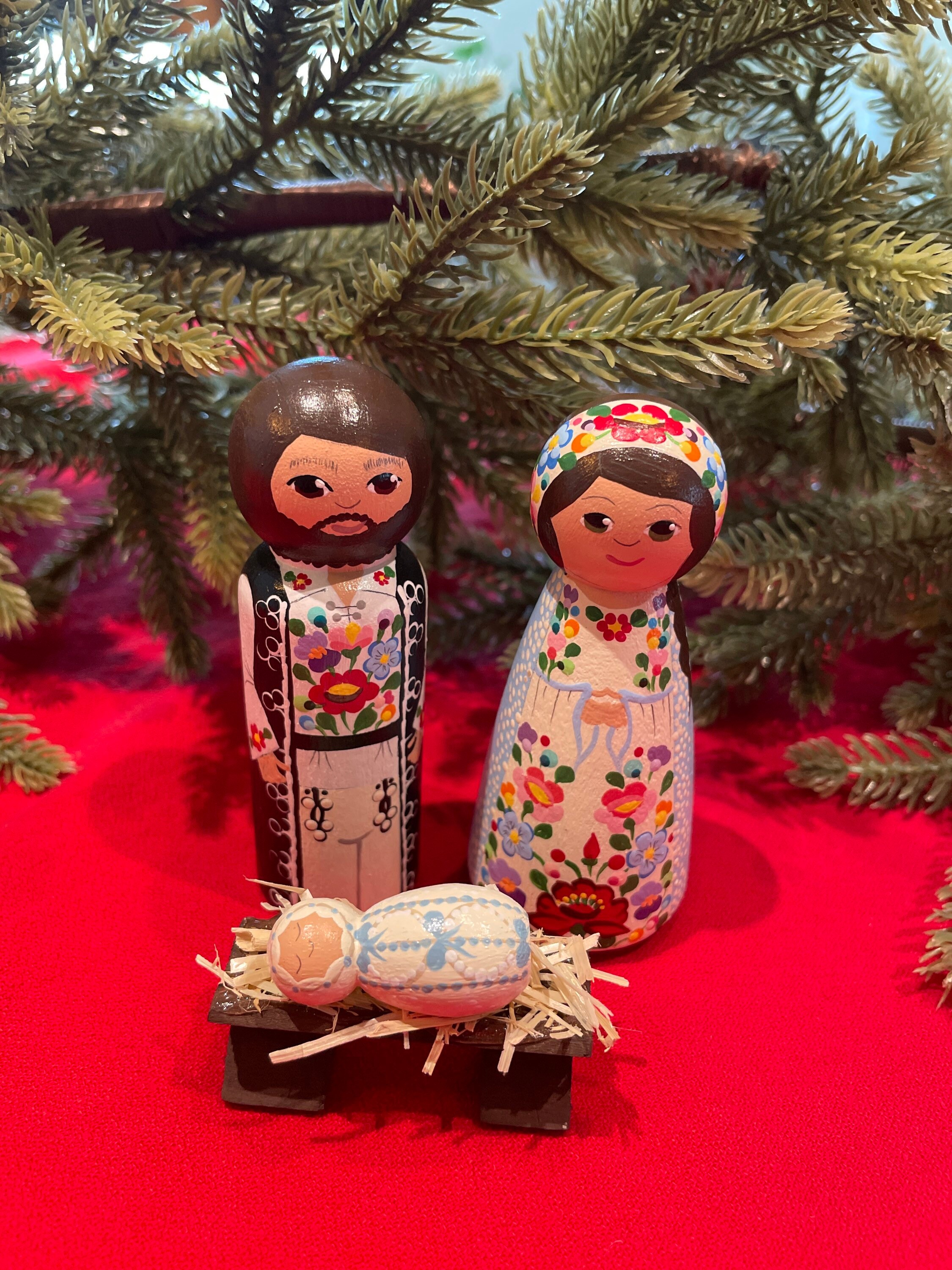 Hand Painted Hungarian Folk Art Nativity Set, 4 Piece - Etsy