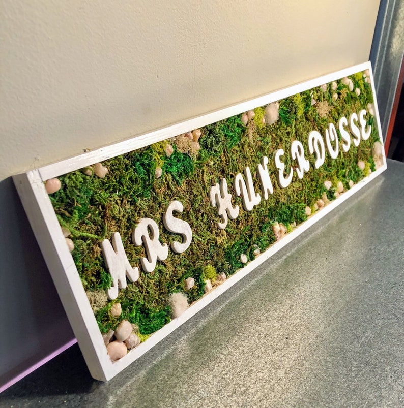 Last Name Sign Succulent Gift Name Moss Art Personalized Gift Personalized Wood Sign Preserved Moss Sign Family Name Sign Family Gift