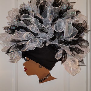 Gray and Black Diva Wreath