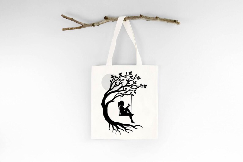 Niña con pájaro y columpio en el árbol SVG PNG para Cricut y Silhouette, Niña en columpio Svg, Columpio en árbol Svg, Nombre de niña Svg, Mujer en columpio en árbol Svg imagen 3