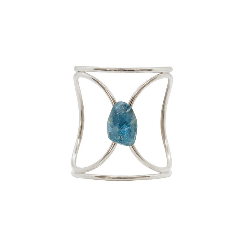 Handmade and Limited Edition Bracelet with natural blue fluorite in raw 925 silver with raw natural stones