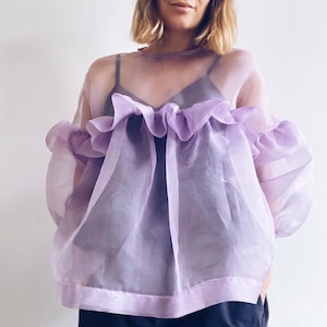 Lilac organic silk blouse with frills and buttoned sleeves | Handmade and hand dyed balloon sleeve smock | High neck and and ties down back