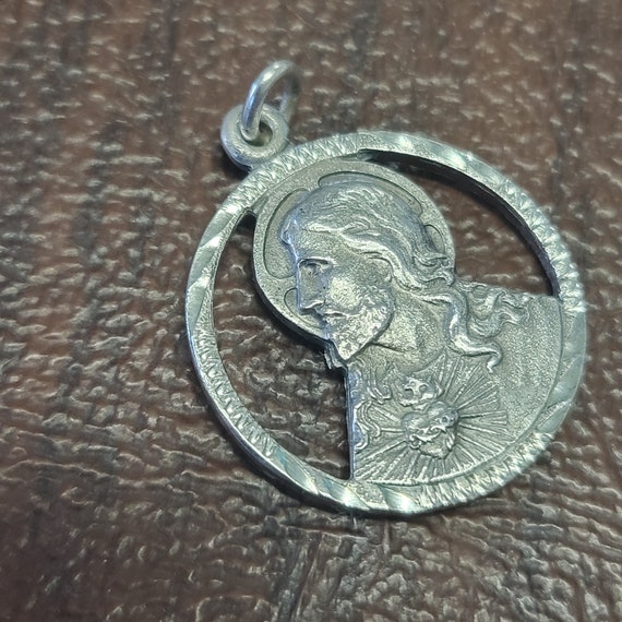 Vintage Sacred Heart of Jesus Medal/Pendant, Beautifu… - Gem