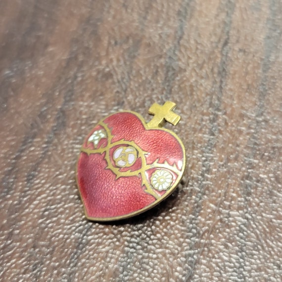 Vintage Enameled Sacred Heart Brooch, Gilt Brass … - image 6