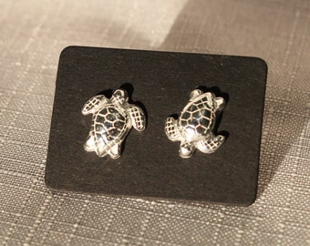 Silver Turtle Stud Earrings.  Tiny Sea Turtle Earrings.  Sea Creature Earrings.  Cute Studs.  Ocean Lovers Gift.