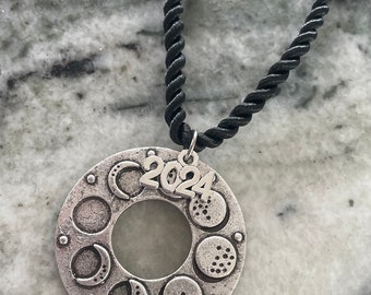 2024 Solar Eclipse Necklace Lunar Moon Phases Silver Eclipse Necklace Eclipse Jewelry for Men Women Boys 24 Rope Necklace