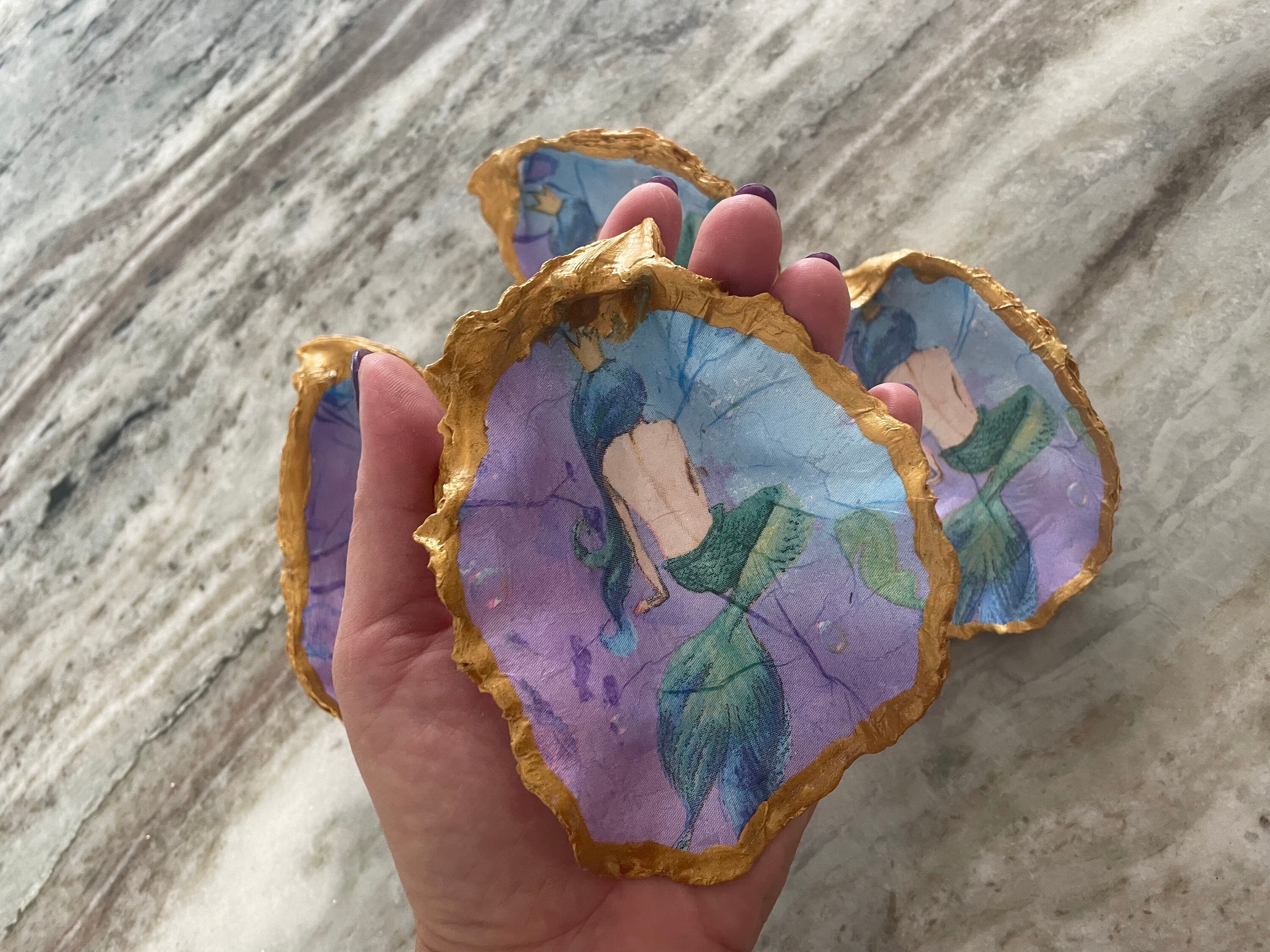 Ocean Pour Painting Oyster Shell Jewelry Dish