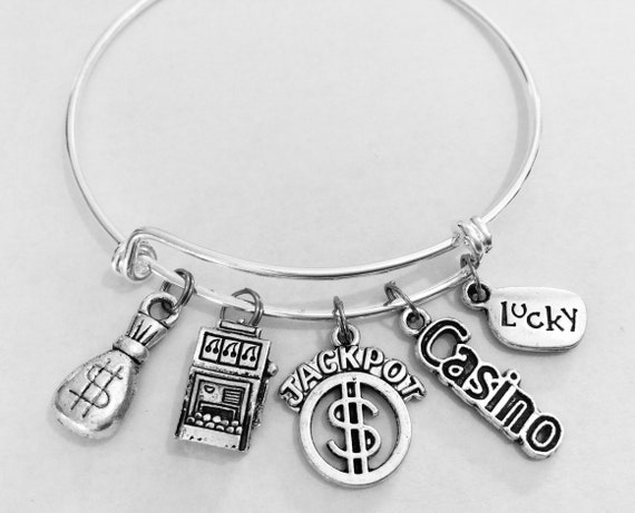 Las Vegas Bracelet. Gambling Trip Charm Bracelet. Travel - Etsy | Handmade charm  bracelets, Travel bracelet, Charm bracelet