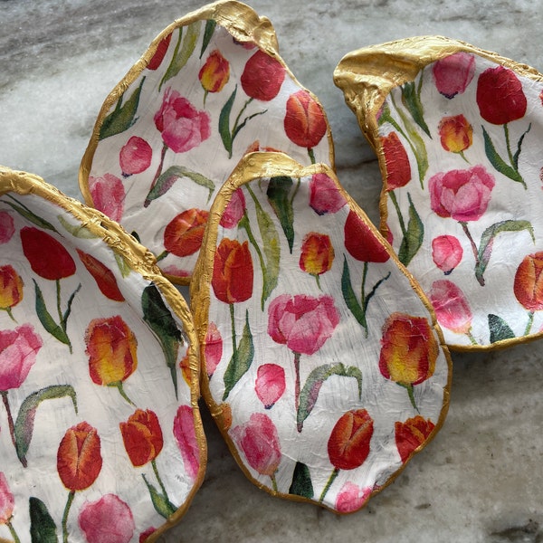 Spring Tulips in Bloom Tulip and Gold Painted Oyster Shell Jewelry Dish Trinket Dishes Ring Dish Decoupage Oyster Shell Easter Gift for Her