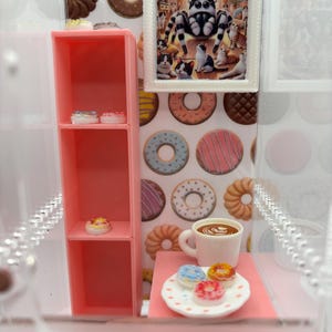 Donut Shop Spooder House