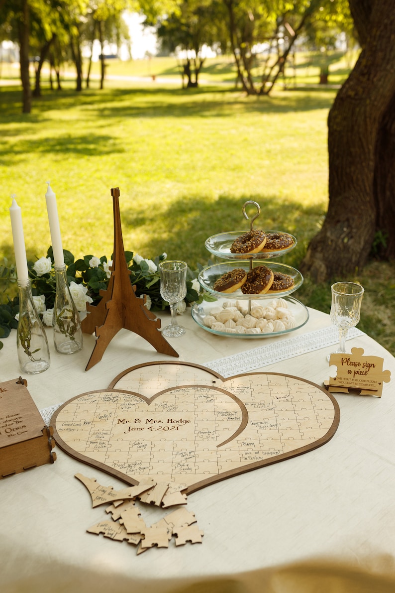 Enseigne alternative en bois pour livre d'or de mariage, livre d'or puzzle personnalisé, enseignes en bois livre d'or rustique, livre d'or en bois, décoration de mariage image 7