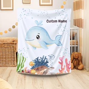 Benutzerdefinierte Wal Samt Plüschdecke, weiche Babydecke, Kinderzimmer Dekor, personalisiertes Geschenk, Ozean Thema Tröster