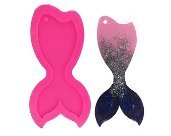 Mermaid Tail shiny Pink Silicone Keychain Mold,Fish Mermaid Tail Keychain Pendant Silicone Mold for DIY Pudding Candy Soap,